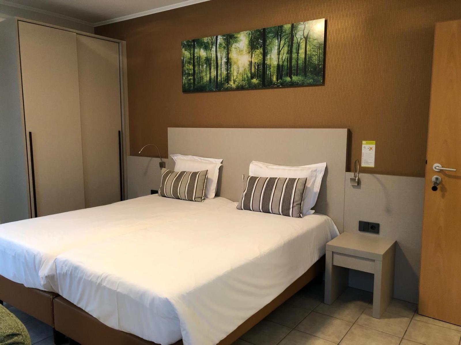 Appart-Hotel Gwendy Bour Eksteriør billede