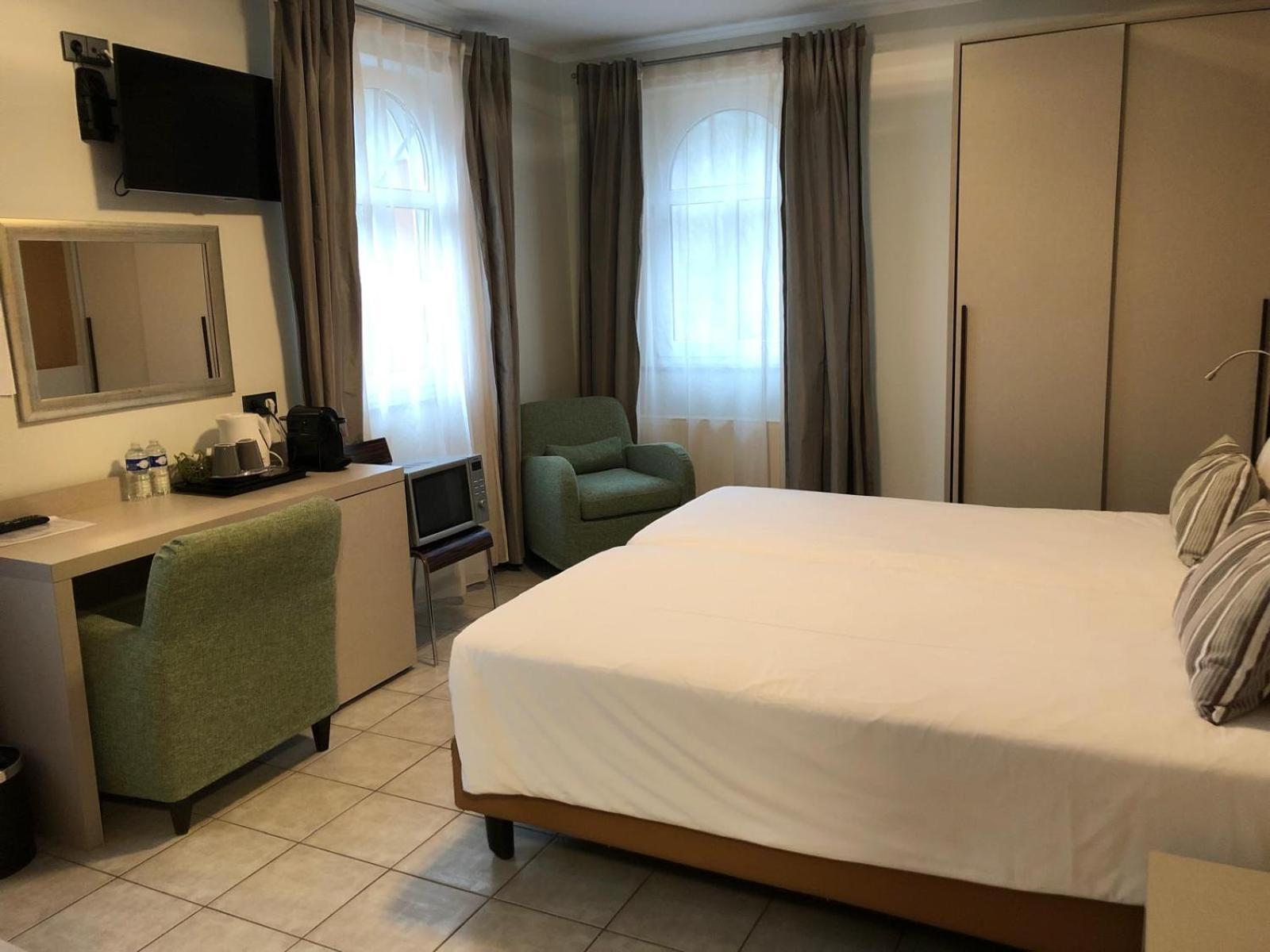 Appart-Hotel Gwendy Bour Eksteriør billede